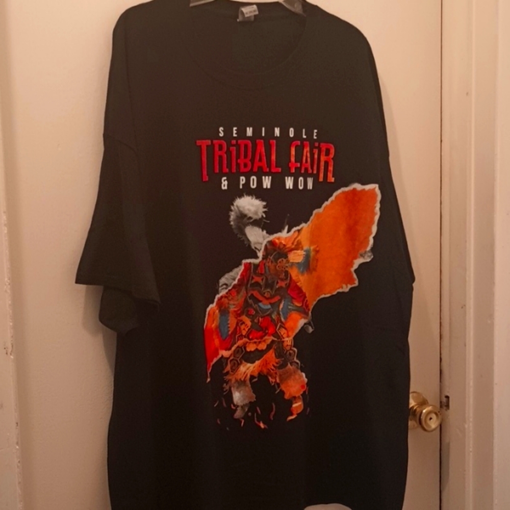 T-shirt - Picture 3 of 3
